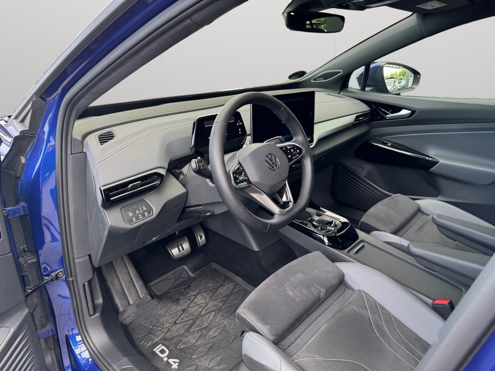 Blå VW ID.4 fra 2024