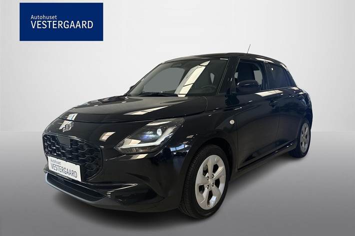 Beige Suzuki Swift fra 2025