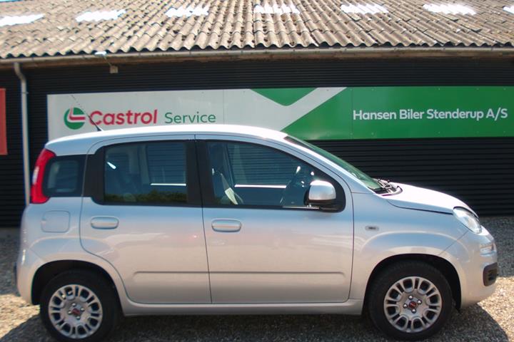 Sølv Fiat Panda fra 2019