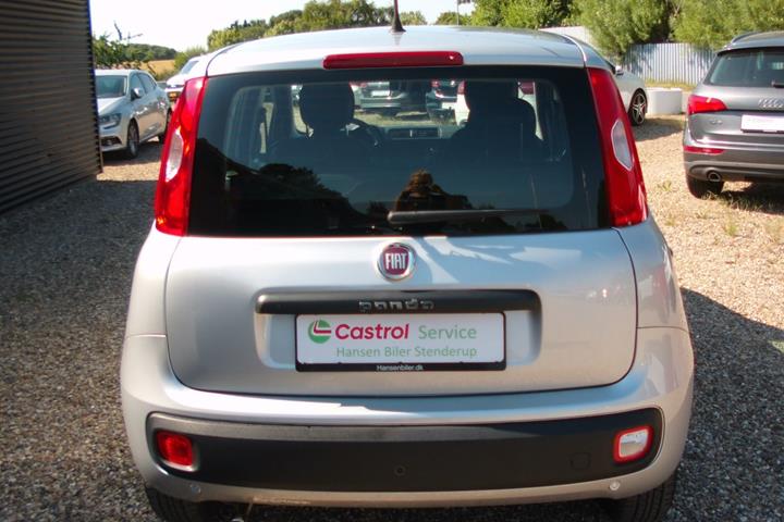 Sølv Fiat Panda fra 2019