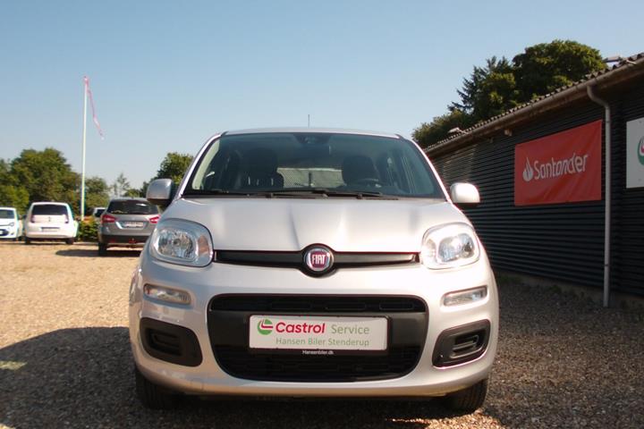 Sølv Fiat Panda fra 2019