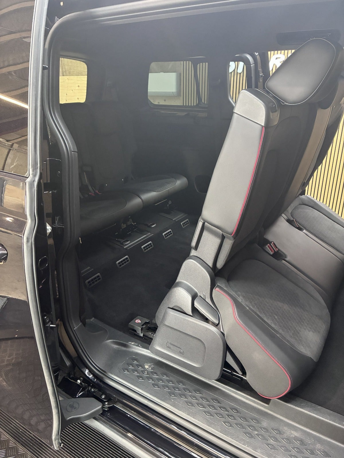 Sort VW ID.Buzz fra 2025