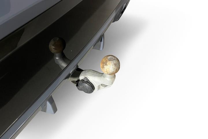Grå BMW iX1 fra 2023
