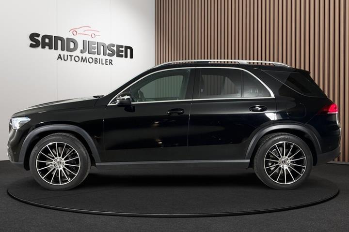 Sort Mercedes GLE350 de fra 2022