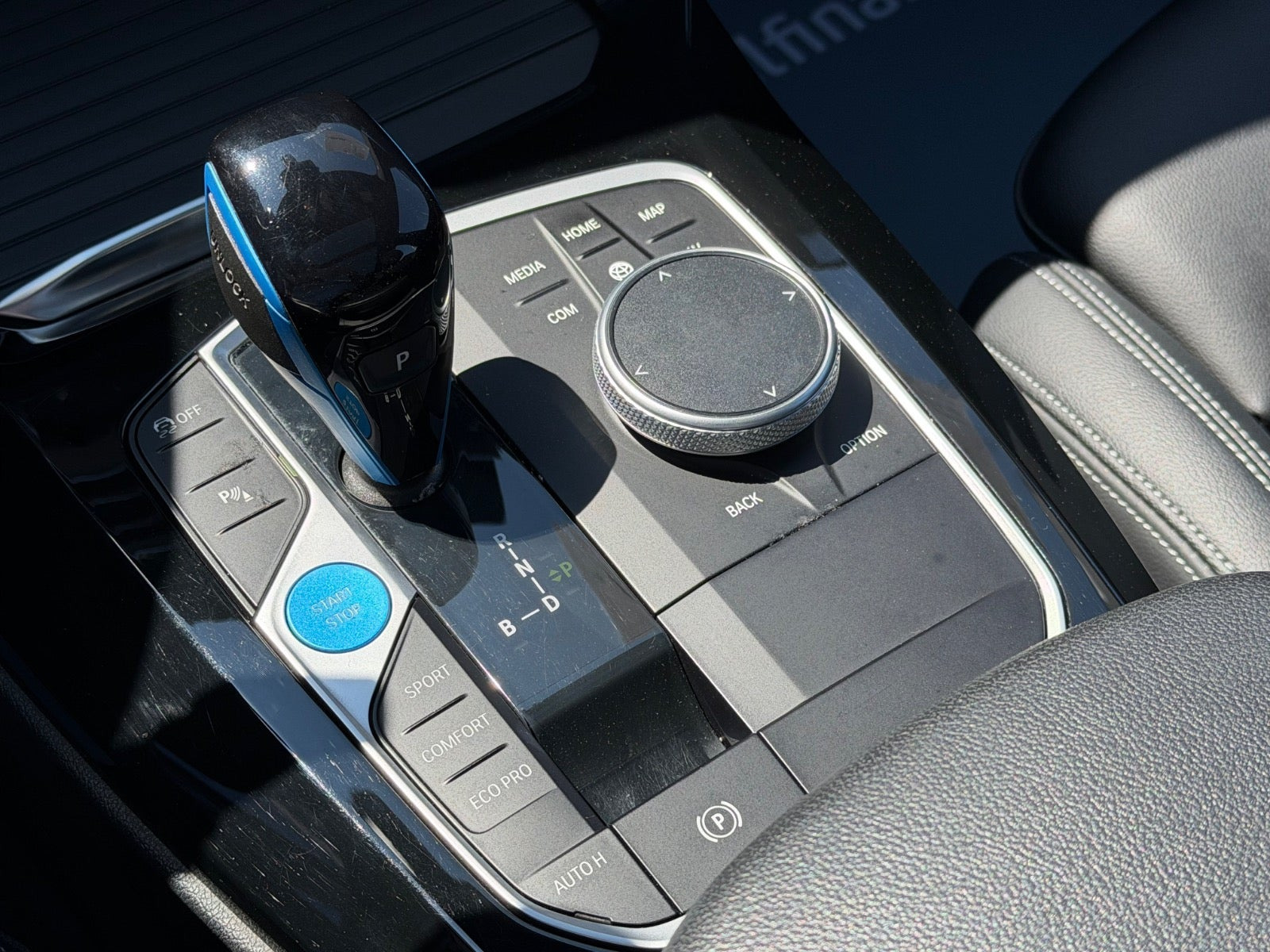 Sort BMW iX3 fra 2022