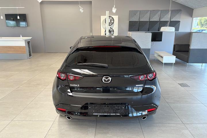 Sort Mazda 3 fra 2019