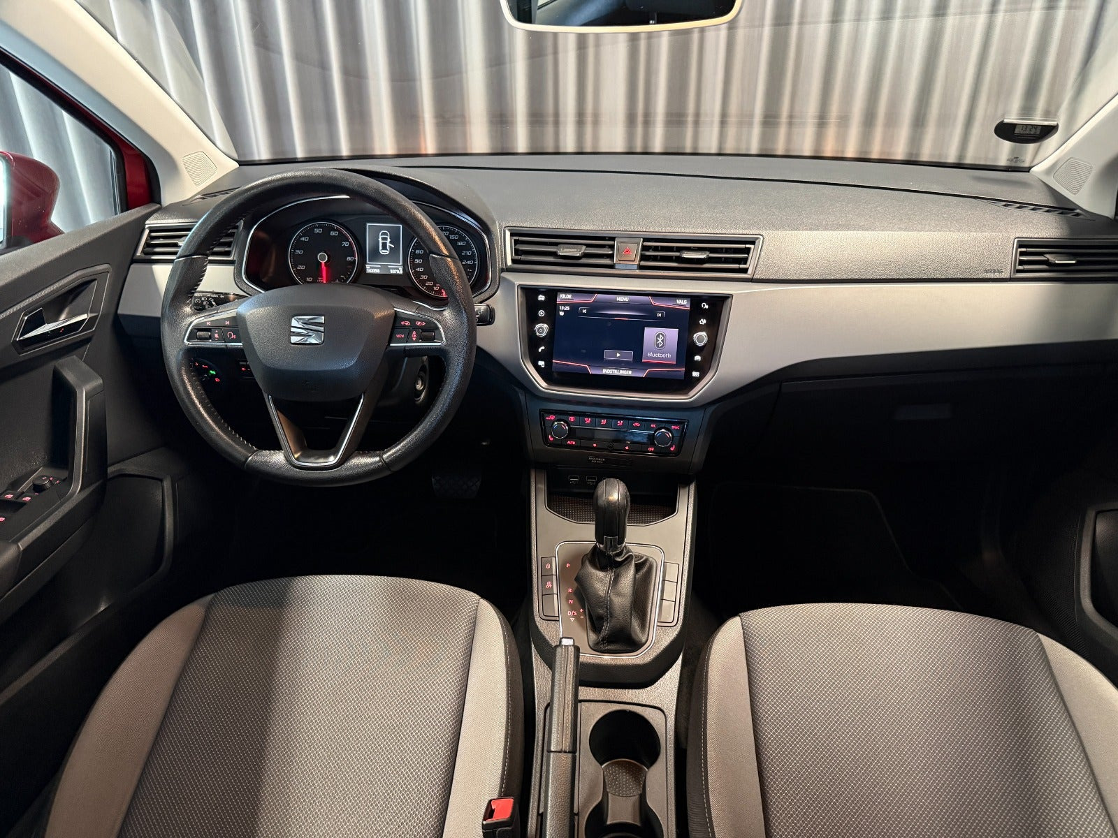 Rød Seat Ibiza fra 2018