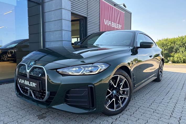 Grøn BMW i4 fra 2022