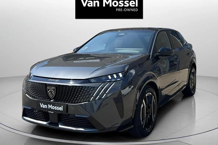 Grå Peugeot e-3008 fra 2025 set udefra