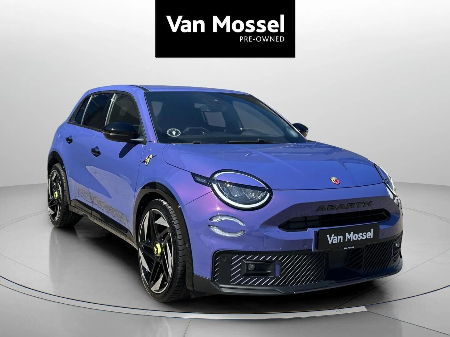 Lilla Abarth 600e fra 2025