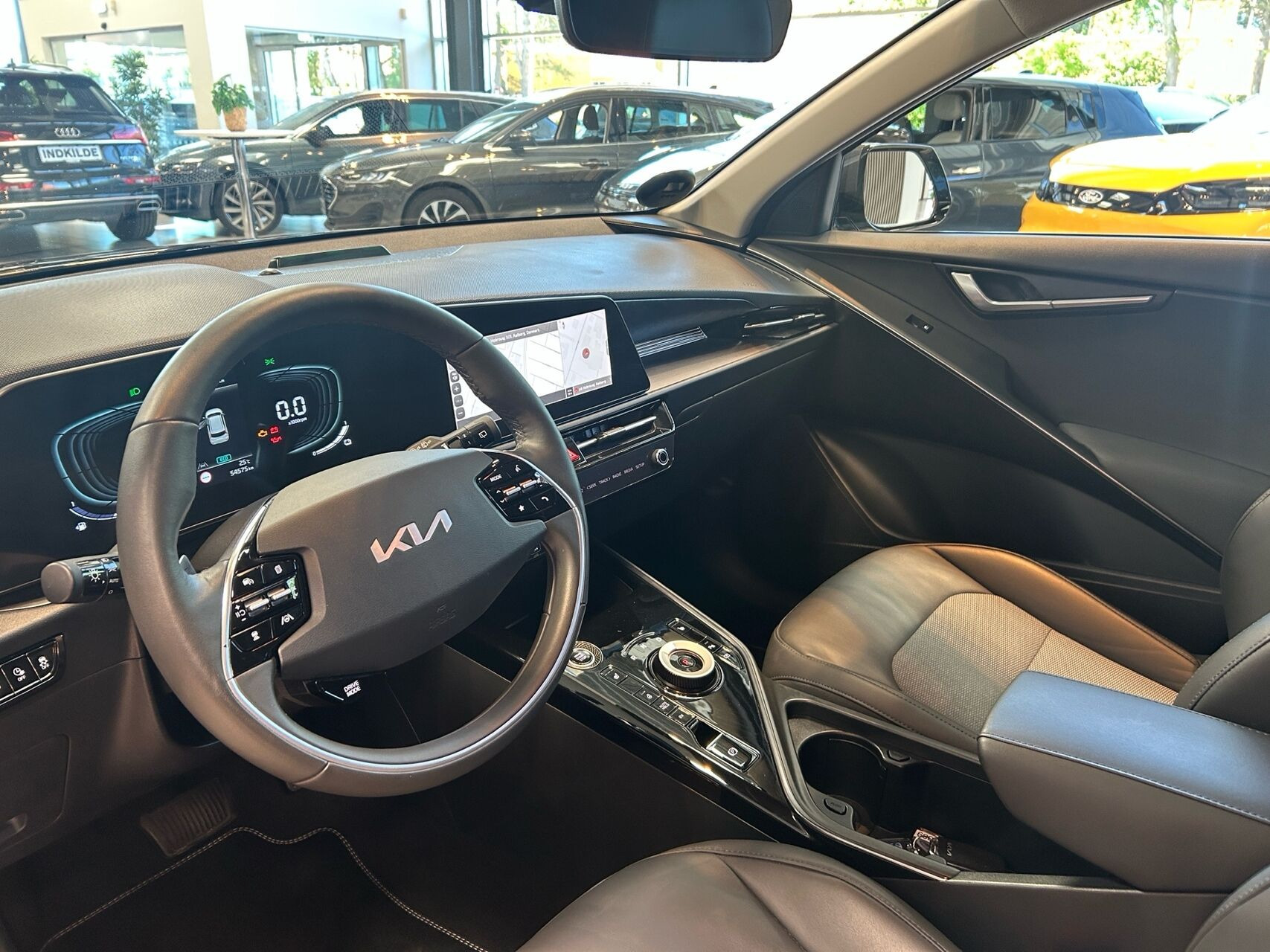 Sort Kia Niro fra 2022