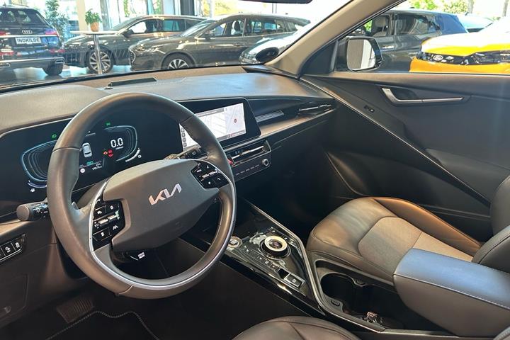 Sort Kia Niro fra 2022