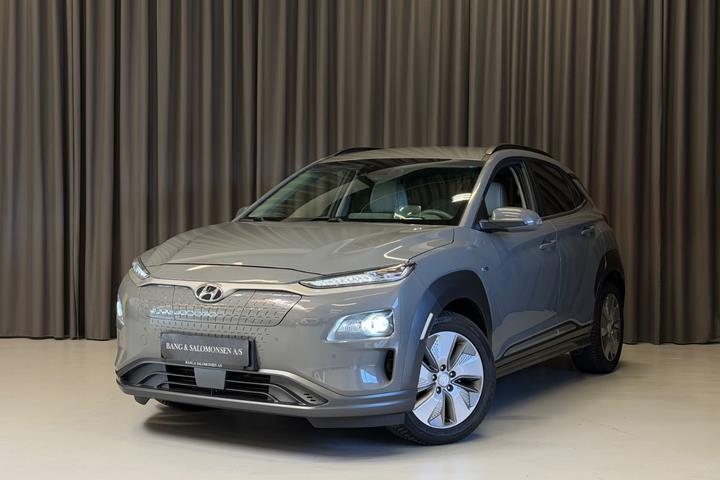 Grå Hyundai Kona fra 2020 set udefra