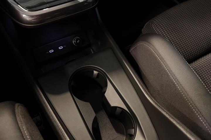 Grå Audi Q4 e-tron fra 2022