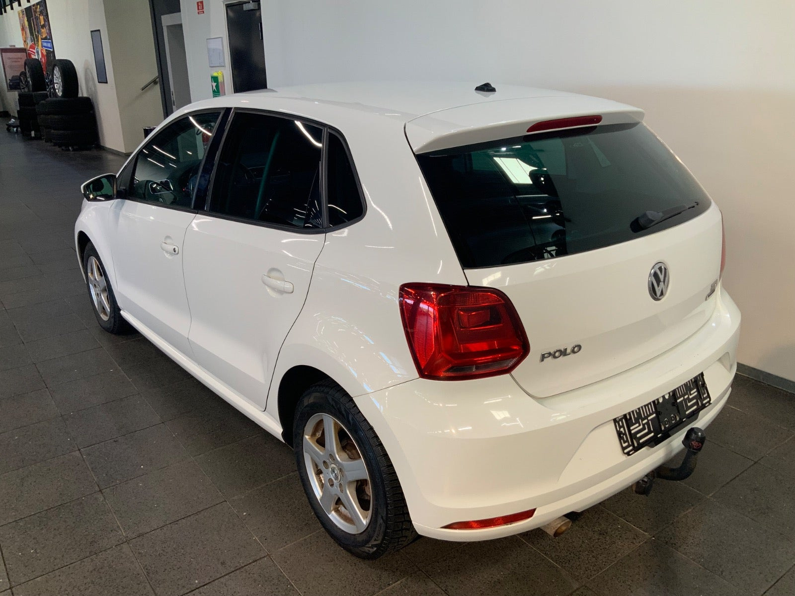 Hvid VW Polo fra 2016