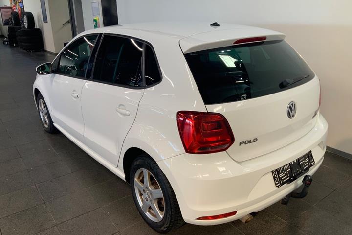 Hvid VW Polo fra 2016
