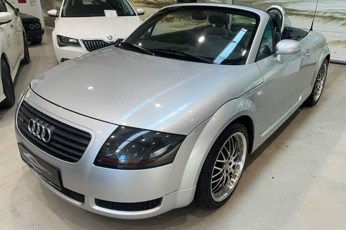 Sølv Audi TT fra 2001