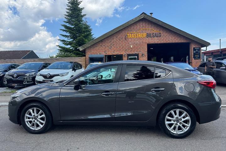 undefined Mazda 3 fra 2017