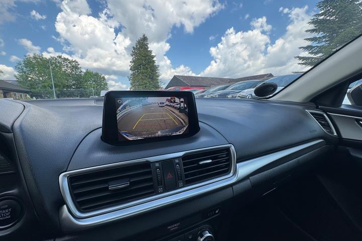 undefined Mazda 3 fra 2017