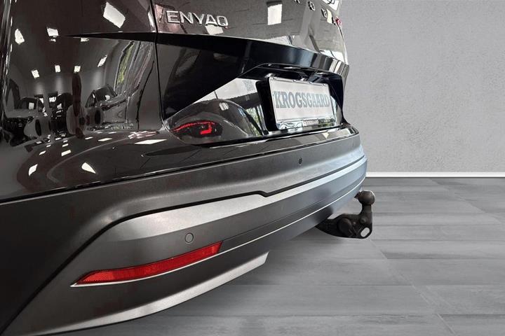 Sort Skoda Enyaq fra 2022