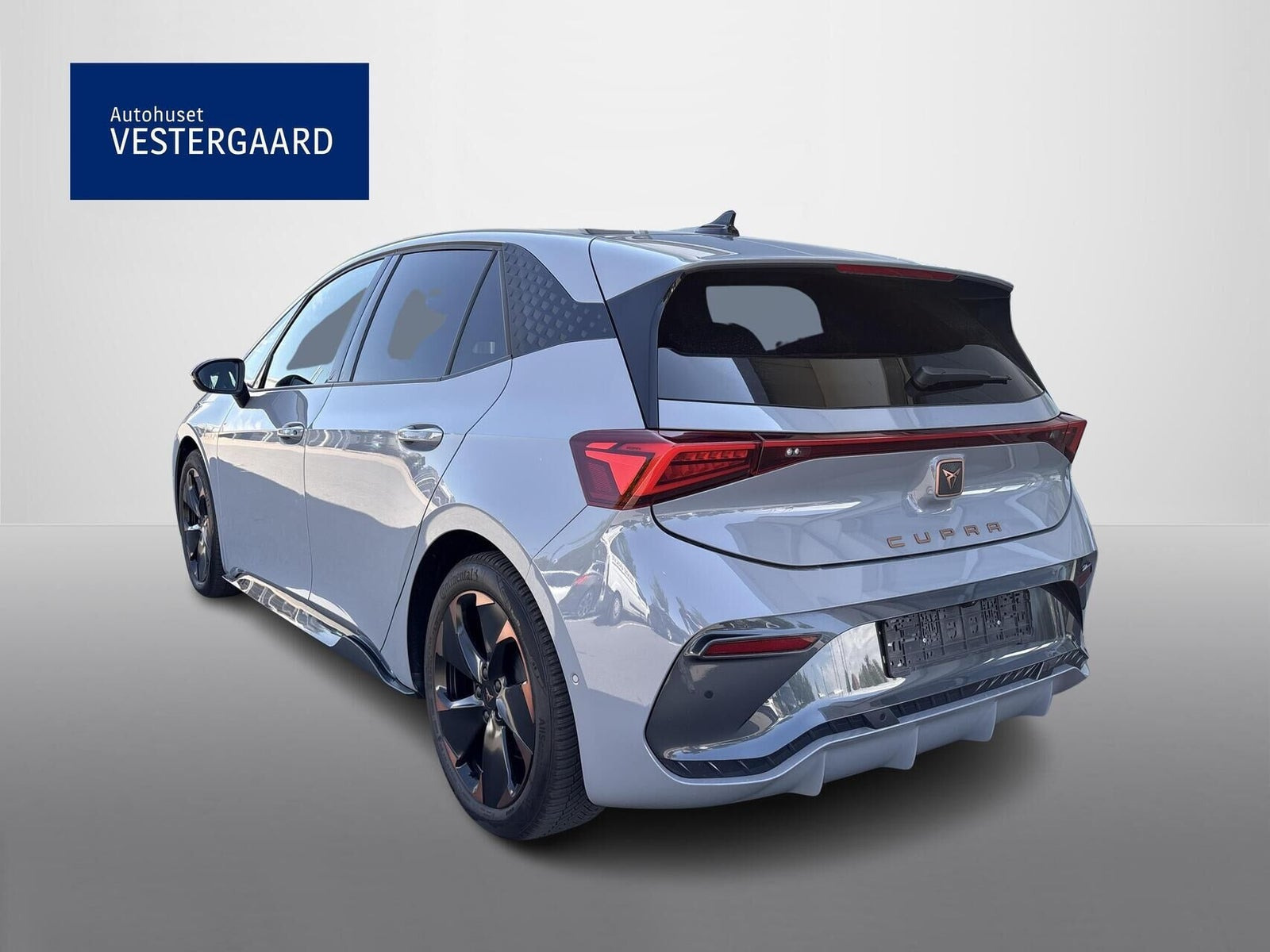 Grå Cupra Born fra 2024