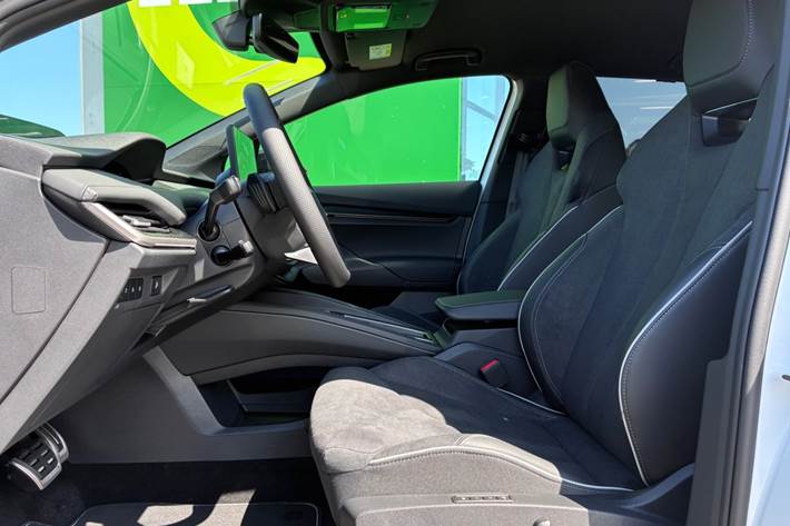 Hvid Skoda Elroq fra 2027