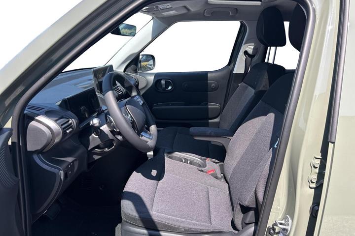 Sort Hyundai Inster fra 2026