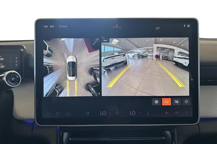 Hvid Polestar 4 fra 2026