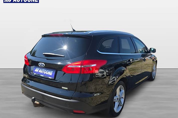 Sort Ford Focus fra 2016