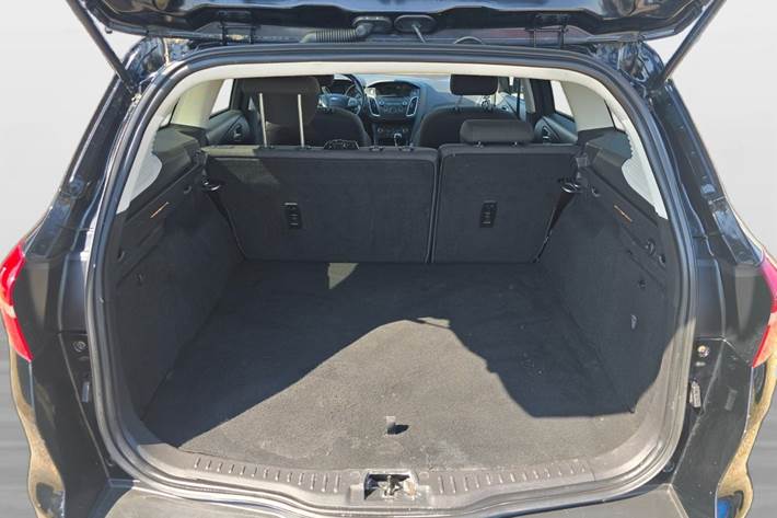 Sort Ford Focus fra 2016