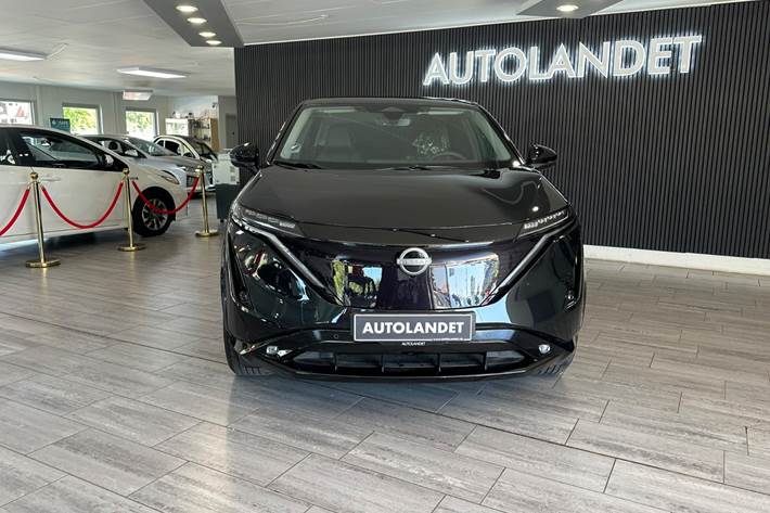 Sort Nissan Ariya fra 2026