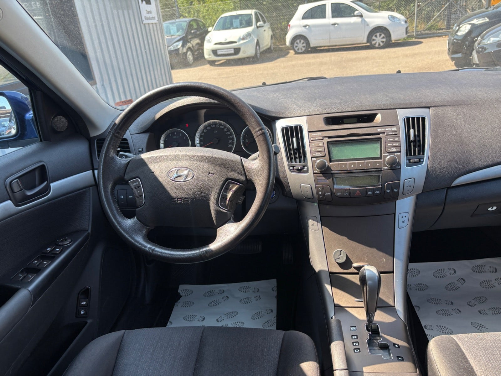 Blå Hyundai Sonata fra 2009