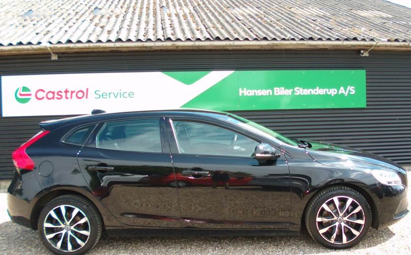 Volvo V40 1,5 T3 152 Momentum aut.