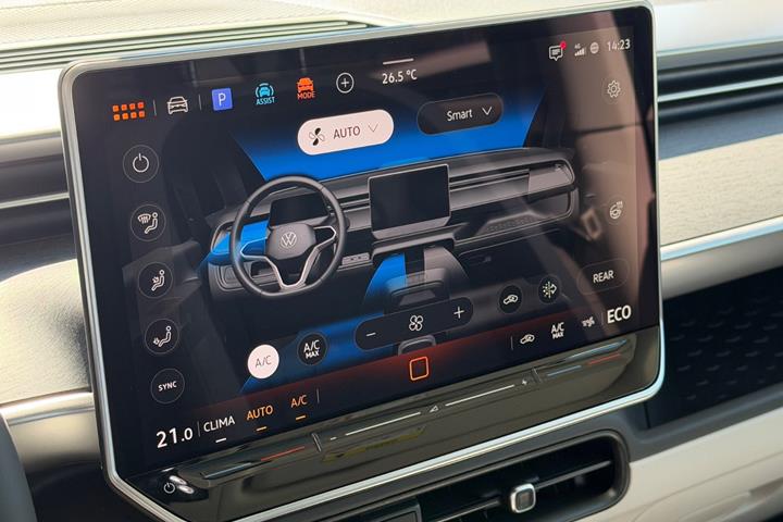 Blå VW ID.Buzz fra 2026