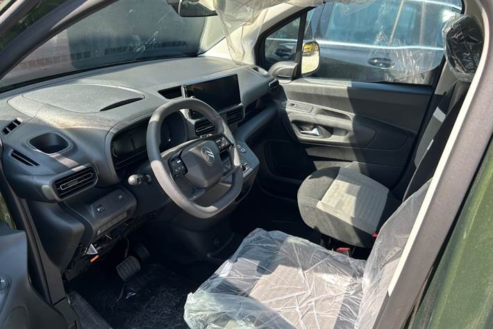 Grøn Citroën ë-Berlingo fra 2025