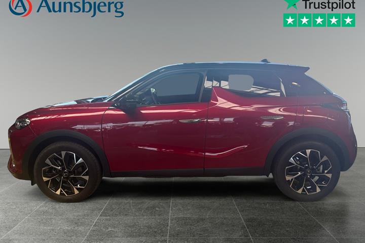 Rød DS DS 3 CrossBack fra 2024
