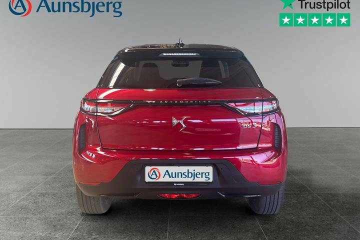 Rød DS DS 3 CrossBack fra 2024