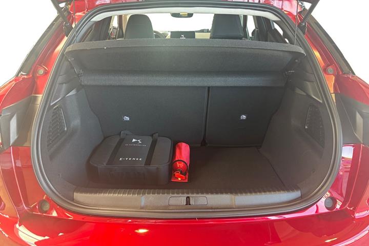 Rød DS DS 3 CrossBack fra 2024