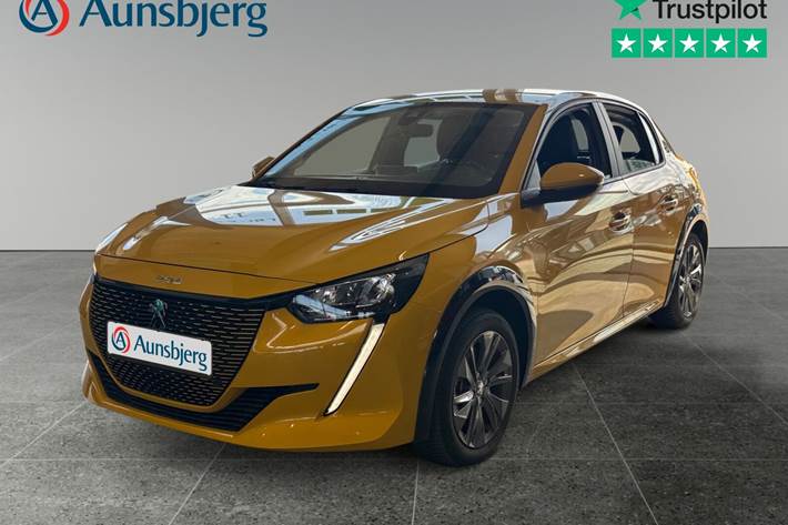 Gul Peugeot e-208 fra 2021