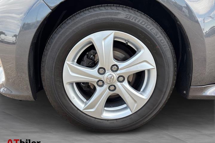 Sort Toyota Yaris fra 2021