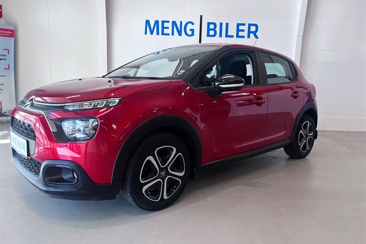 Rød Citroën C3 fra 2021 set udefra