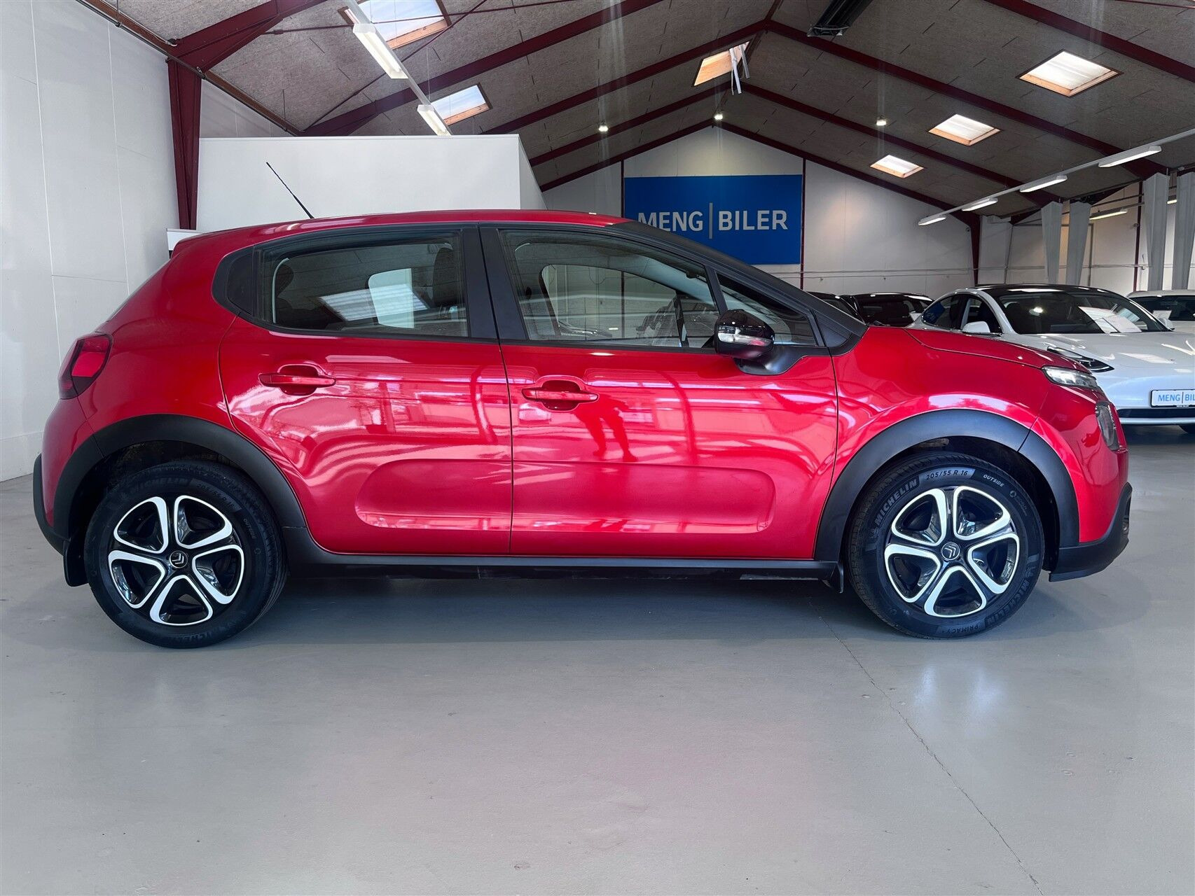 Rød Citroën C3 fra 2021