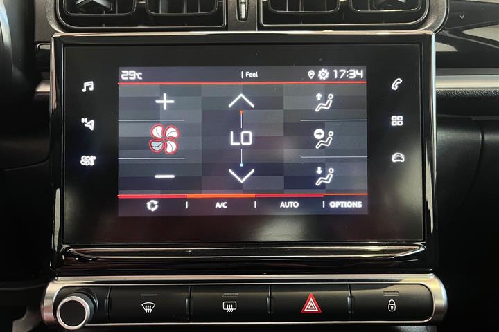 Rød Citroën C3 fra 2021