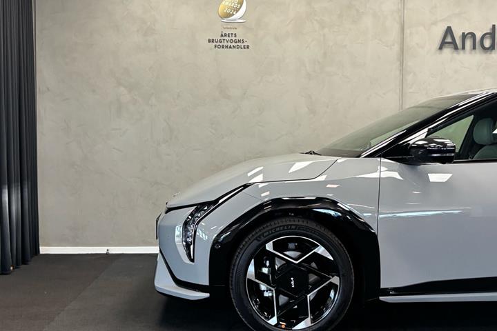 Grå Kia EV4 fra 2026