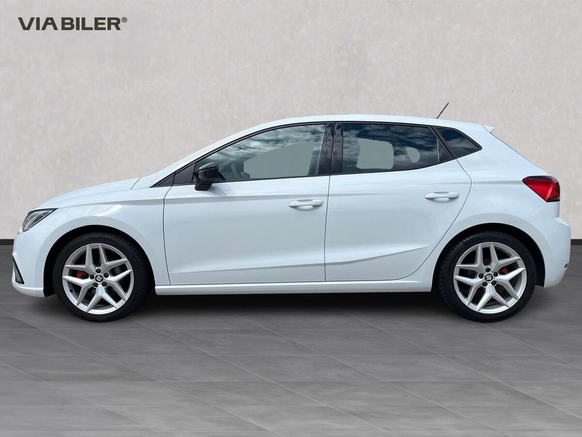 Hvid Seat Ibiza fra 2020