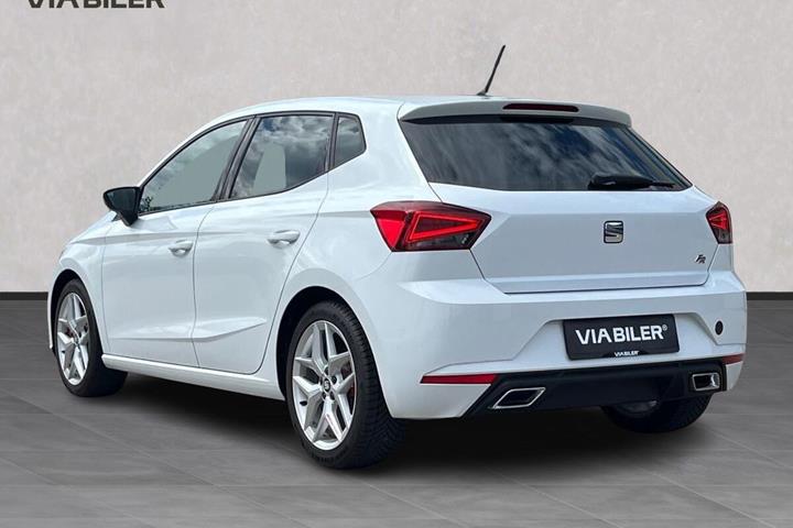 Hvid Seat Ibiza fra 2020
