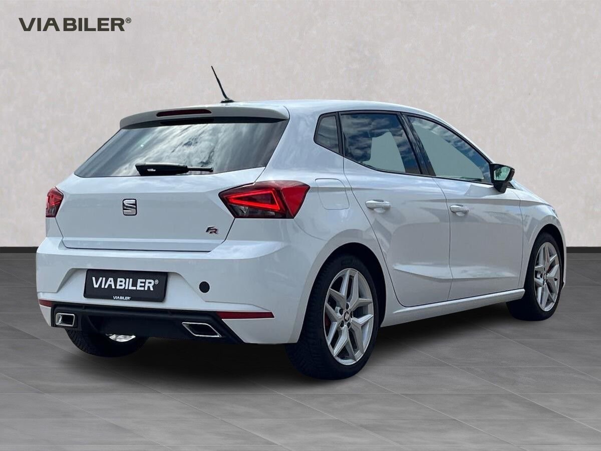 Hvid Seat Ibiza fra 2020
