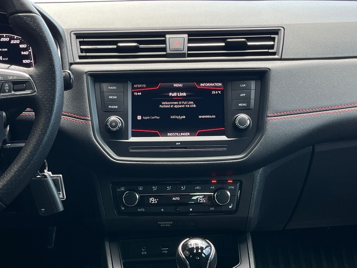 Hvid Seat Ibiza fra 2020