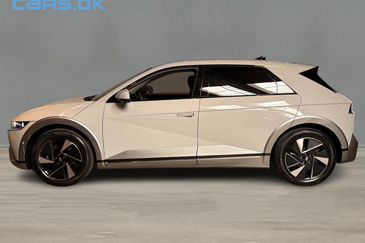 Grå Hyundai Ioniq 5 fra 2026