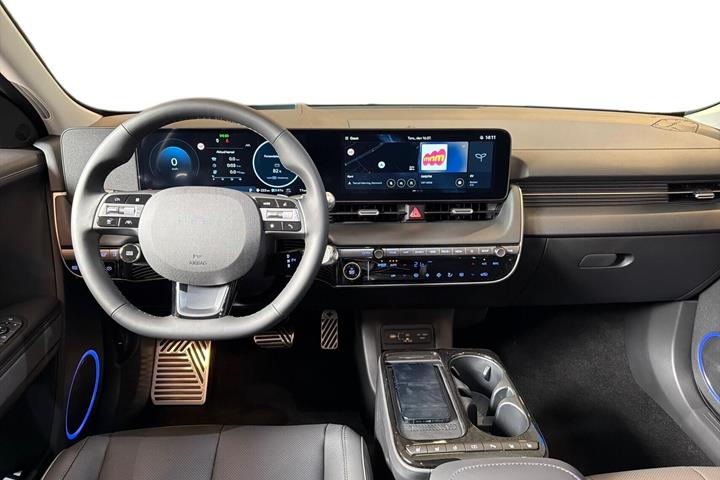 Grå Hyundai Ioniq 5 fra 2026